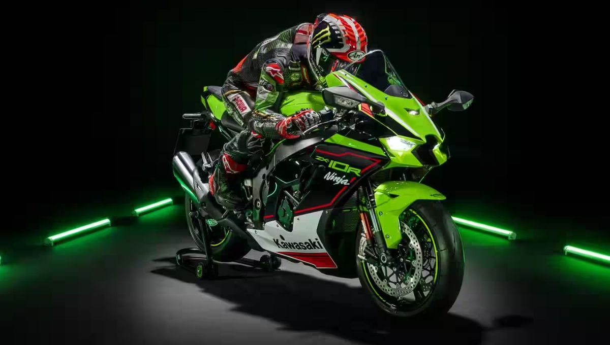 Kawasaki Ninja ZX-10R: 4.2 इंच TFT डिस्प्ले, ट्रैक्शन कंट्रोल और कीमत ₹16.47 लाख