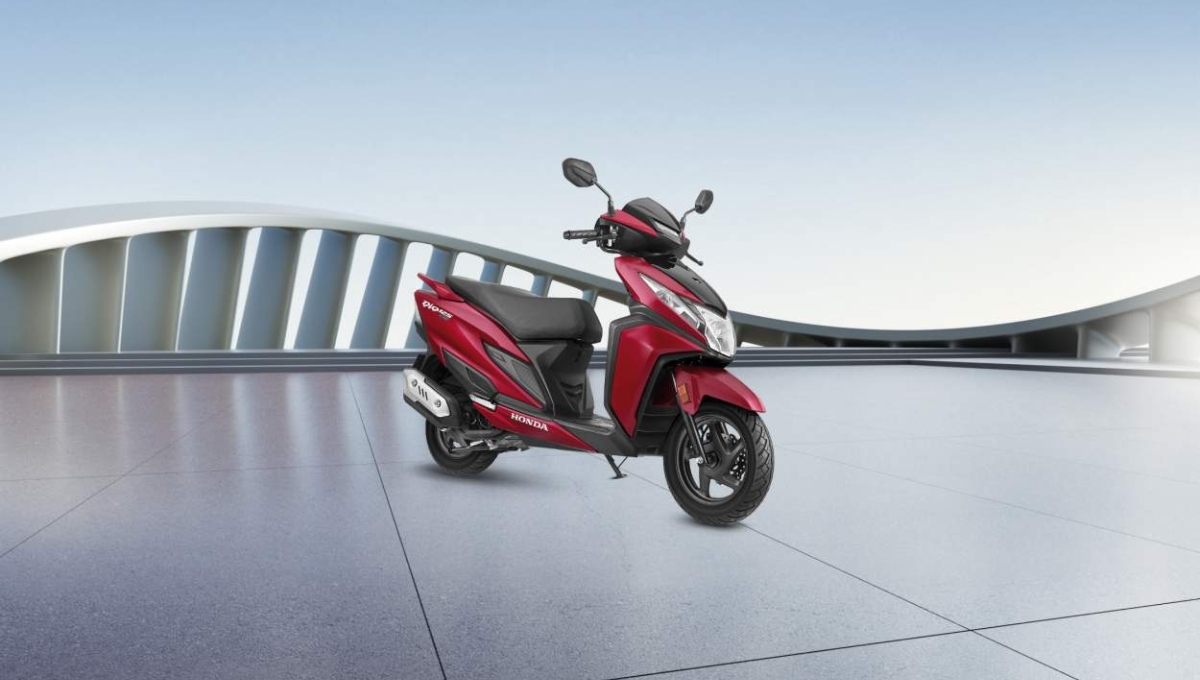 4.2 इंच TFT डिस्प्ले, CBS ब्रेकिंग और शानदार डिजाइन Honda Dio की कीमत जानें