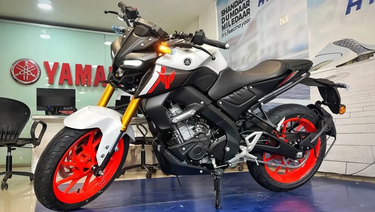 Yamaha MT 15 V2: 155cc की ताकत, 18.1bhp पावर और सिर्फ 1.68 लाख की कीमत में जबरदस्त परफॉर्मेंस