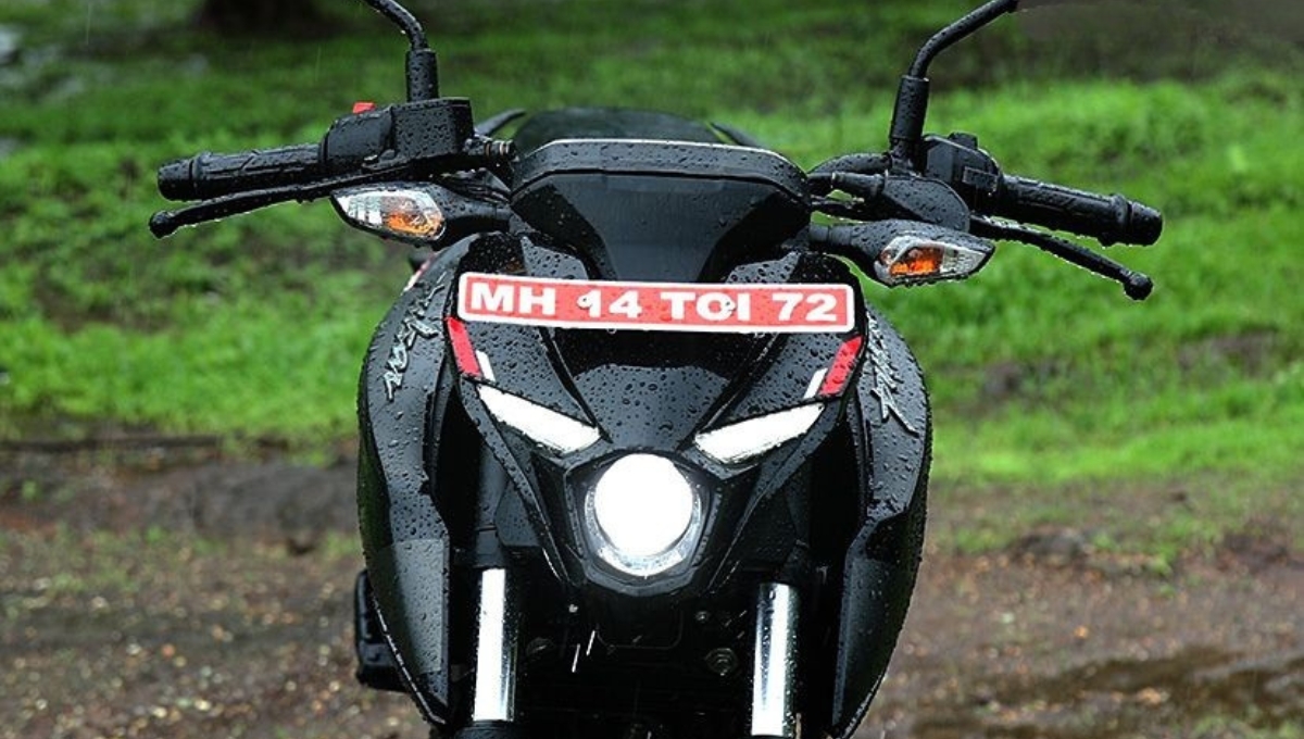 Bajaj Pulsar N160: 164.82cc का दम और 1.30 लाख की कीमत में शानदार स्टाइल