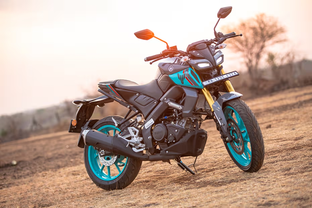 Yamaha MT 15 V2: सिर्फ ₹1.68 लाख में मिले दमदार 155cc इंजन और 45.5 kmpl का माइलेज