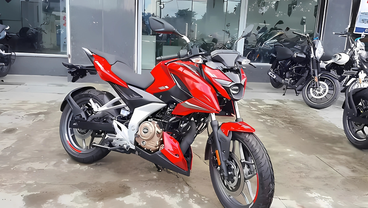Bajaj Pulsar N160: 164.82cc पॉवरफुल इंजन वाली स्टाइलिश बाइक, कीमत सिर्फ 1.31 लाख से शुरू